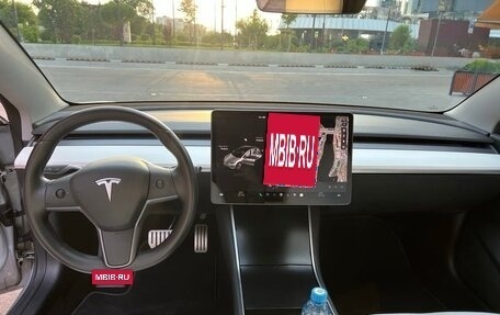 Tesla Model 3 I, 2018 год, 3 111 113 рублей, 6 фотография