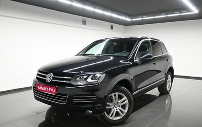 Volkswagen Touareg III, 2011 год, 1 995 000 рублей, 1 фотография
