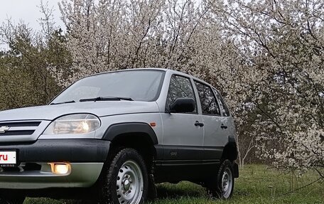 Chevrolet Niva I рестайлинг, 2006 год, 420 000 рублей, 2 фотография