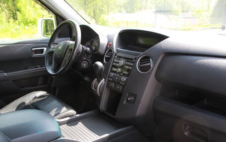 Honda Pilot III рестайлинг, 2012 год, 2 200 000 рублей, 13 фотография
