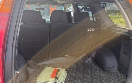 Honda CR-V II рестайлинг, 2004 год, 550 000 рублей, 10 фотография