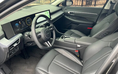 Hyundai Sonata VIII, 2025 год, 9 фотография