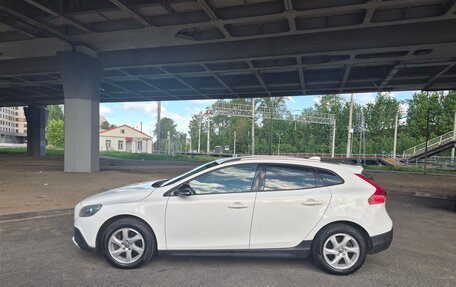 Volvo V40 Cross Country I, 2013 год, 1 099 999 рублей, 2 фотография