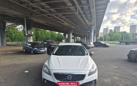 Volvo V40 Cross Country I, 2013 год, 1 099 999 рублей, 3 фотография