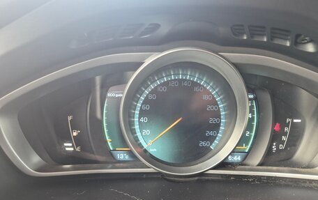 Volvo V40 Cross Country I, 2013 год, 1 099 999 рублей, 17 фотография