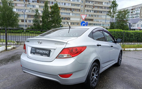 Hyundai Solaris II рестайлинг, 2011 год, 640 000 рублей, 9 фотография