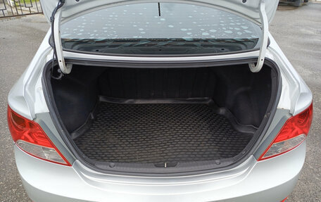 Hyundai Solaris II рестайлинг, 2011 год, 640 000 рублей, 14 фотография