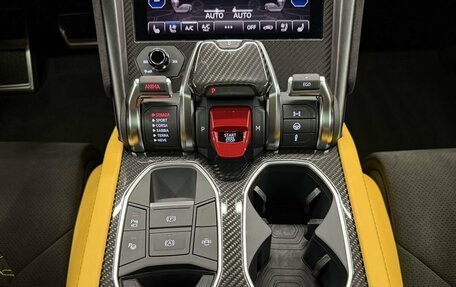 Lamborghini Urus I, 2022 год, 27 994 000 рублей, 22 фотография