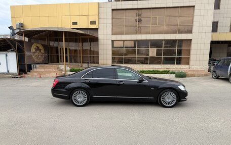 Mercedes-Benz S-Класс, 2011 год, 1 600 000 рублей, 4 фотография