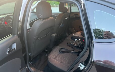 Opel Astra J, 2014 год, 825 000 рублей, 7 фотография
