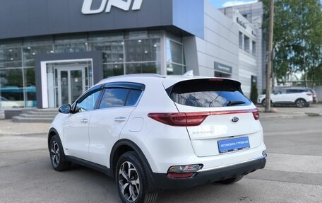 KIA Sportage IV рестайлинг, 2020 год, 2 075 000 рублей, 6 фотография