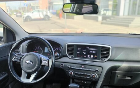 KIA Sportage IV рестайлинг, 2020 год, 2 075 000 рублей, 15 фотография