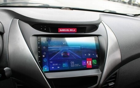 Hyundai Elantra V, 2011 год, 799 000 рублей, 13 фотография