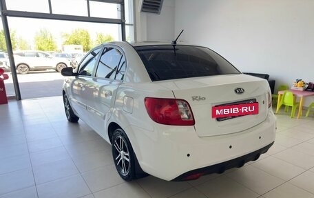 KIA Rio II, 2011 год, 649 900 рублей, 6 фотография