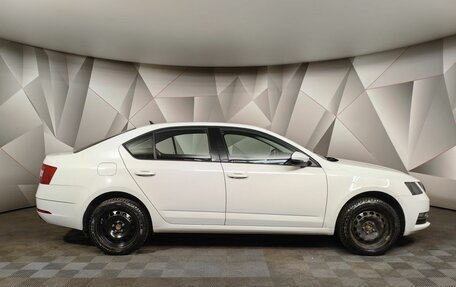 Skoda Octavia, 2019 год, 1 785 000 рублей, 6 фотография