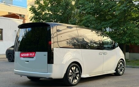 Hyundai Staria, 2021 год, 5 300 000 рублей, 5 фотография