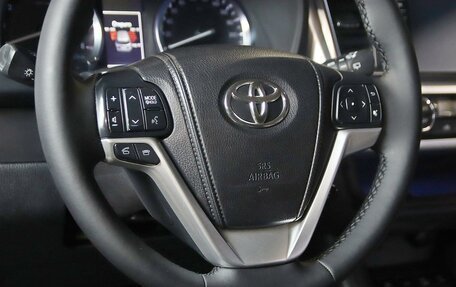 Toyota Highlander III, 2014 год, 2 499 000 рублей, 13 фотография