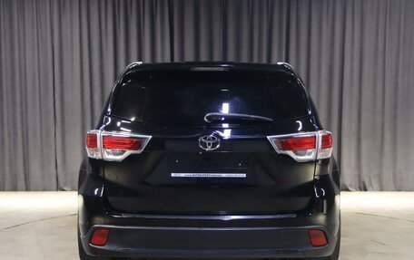 Toyota Highlander III, 2014 год, 2 499 000 рублей, 15 фотография