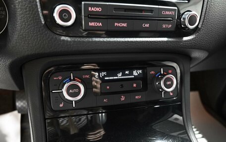 Volkswagen Touareg III, 2011 год, 1 995 000 рублей, 15 фотография