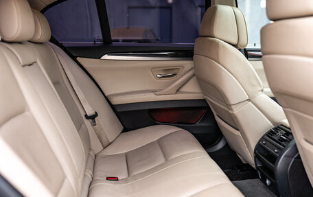 BMW 5 серия, 2012 год, 1 850 000 рублей, 11 фотография