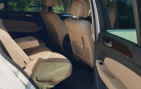 Mercedes-Benz GLS, 2017 год, 4 000 000 рублей, 15 фотография
