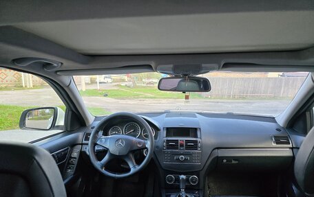 Mercedes-Benz C-Класс, 2008 год, 750 000 рублей, 3 фотография