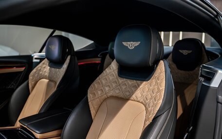Bentley Continental GT III, 2019 год, 17 500 000 рублей, 23 фотография