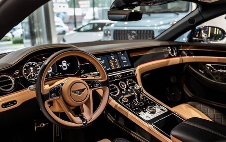 Bentley Continental GT III, 2019 год, 17 500 000 рублей, 24 фотография