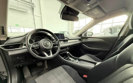 Mazda 6, 2019 год, 2 440 000 рублей, 13 фотография