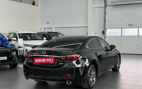 Mazda 6, 2019 год, 2 440 000 рублей, 5 фотография