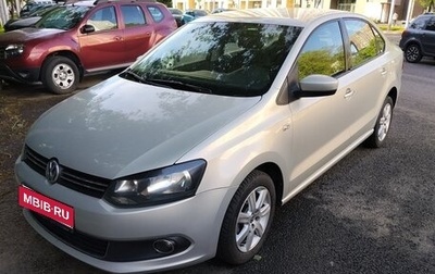 Volkswagen Polo VI (EU Market), 2012 год, 1 100 000 рублей, 1 фотография