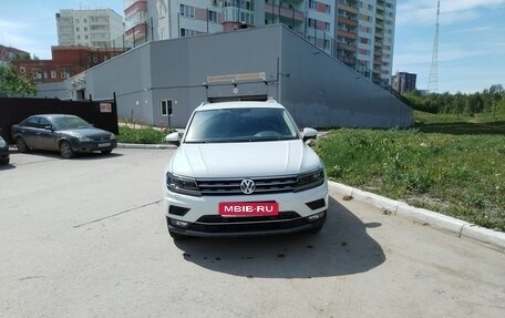 Volkswagen Tiguan II, 2017 год, 1 950 000 рублей, 1 фотография