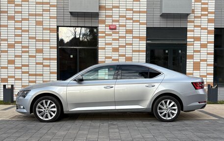 Skoda Superb III рестайлинг, 2017 год, 2 190 000 рублей, 4 фотография