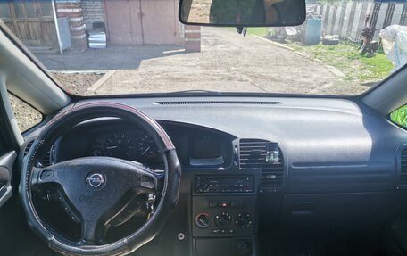 Opel Zafira A рестайлинг, 2001 год, 525 000 рублей, 5 фотография