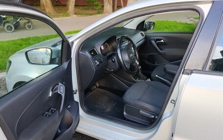 Volkswagen Polo VI (EU Market), 2012 год, 1 100 000 рублей, 8 фотография