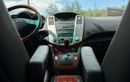 Lexus RX II рестайлинг, 2003 год, 900 000 рублей, 18 фотография