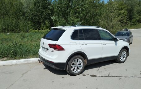 Volkswagen Tiguan II, 2017 год, 1 950 000 рублей, 6 фотография