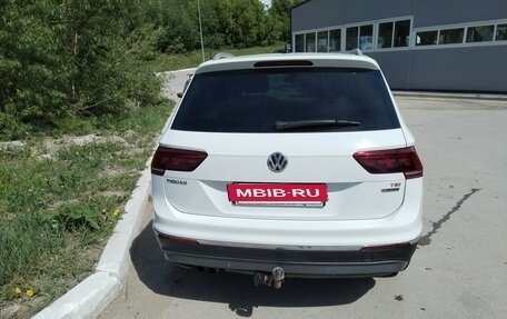 Volkswagen Tiguan II, 2017 год, 1 950 000 рублей, 10 фотография