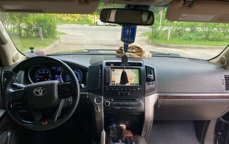 Toyota Land Cruiser 200, 2008 год, 3 190 000 рублей, 10 фотография
