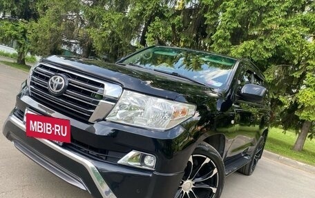 Toyota Land Cruiser 200, 2008 год, 3 190 000 рублей, 2 фотография