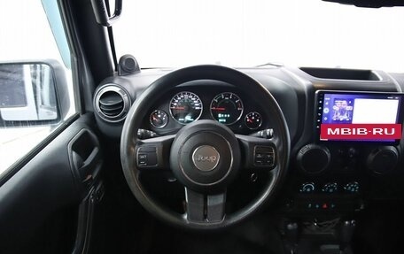 Jeep Wrangler, 2013 год, 2 890 000 рублей, 13 фотография