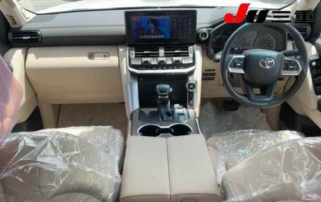 Toyota Land Cruiser, 2022 год, 11 000 000 рублей, 7 фотография