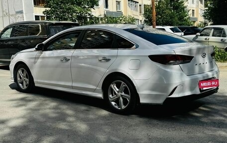 Hyundai Sonata VII, 2018 год, 1 000 000 рублей, 3 фотография