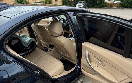 BMW 3 серия, 2012 год, 1 590 000 рублей, 12 фотография
