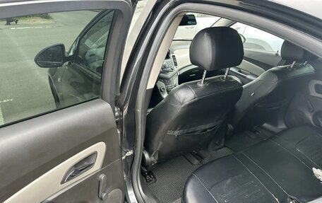 Chevrolet Cruze II, 2011 год, 400 000 рублей, 10 фотография