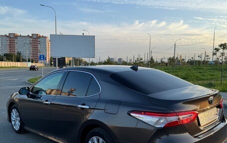 Toyota Camry, 2020 год, 3 000 000 рублей, 7 фотография
