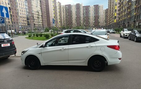 Hyundai Solaris II рестайлинг, 2014 год, 380 000 рублей, 5 фотография