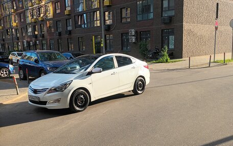 Hyundai Solaris II рестайлинг, 2014 год, 380 000 рублей, 9 фотография