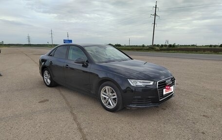 Audi A4, 2019 год, 1 950 000 рублей, 3 фотография