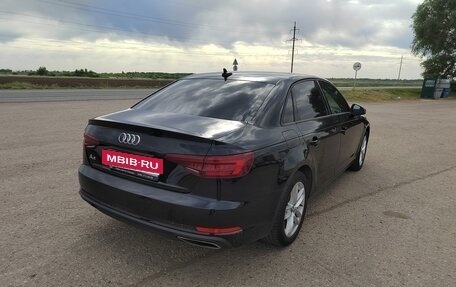 Audi A4, 2019 год, 1 950 000 рублей, 2 фотография